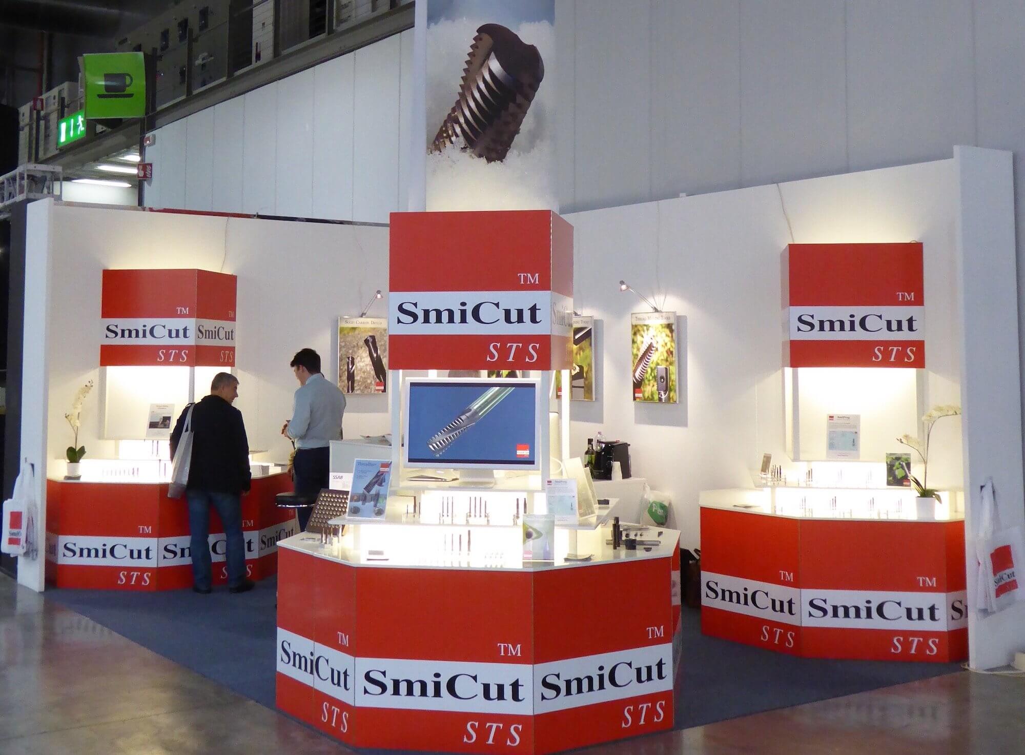 SmiCut exhibition in EMO Hannover.